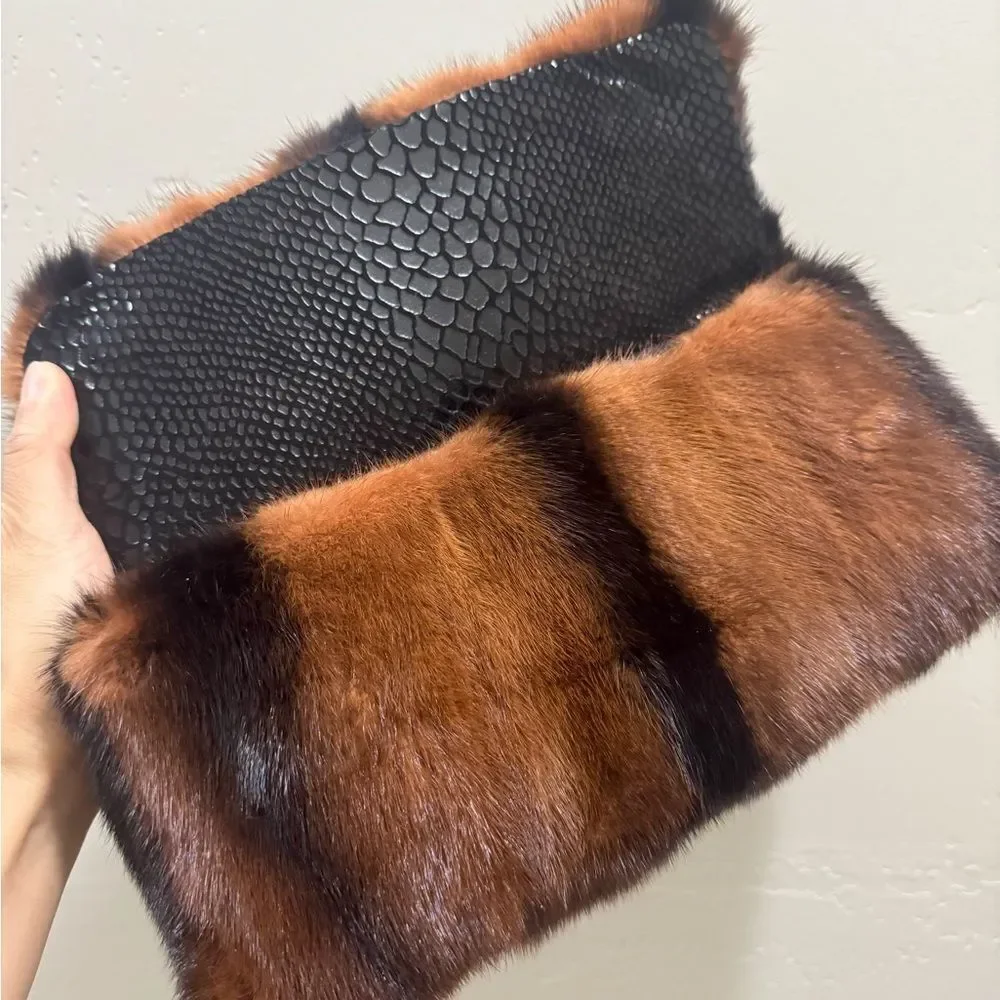 Brown Gradient Real Mink Fur Handmade Baguette Shoulder Bag, Multi Use Style